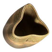 Load image into Gallery viewer, HATAYAMA ZEKAN, Flower vase (Hana-ike), Shōwa period